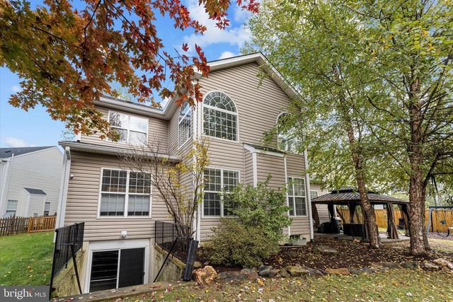 913 STRAWBERRY CT, Purcellville, VA 20132