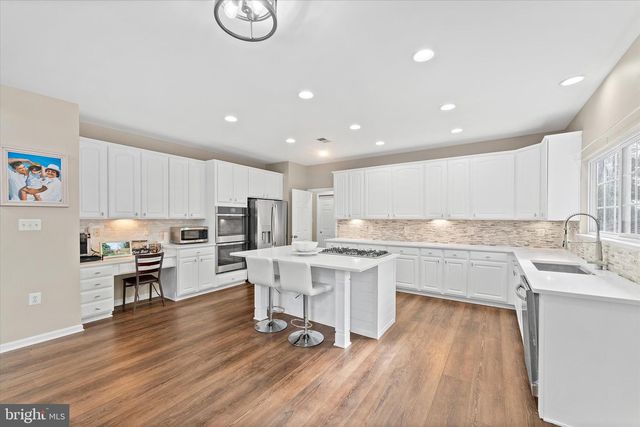 913 STRAWBERRY CT, Purcellville, VA 20132