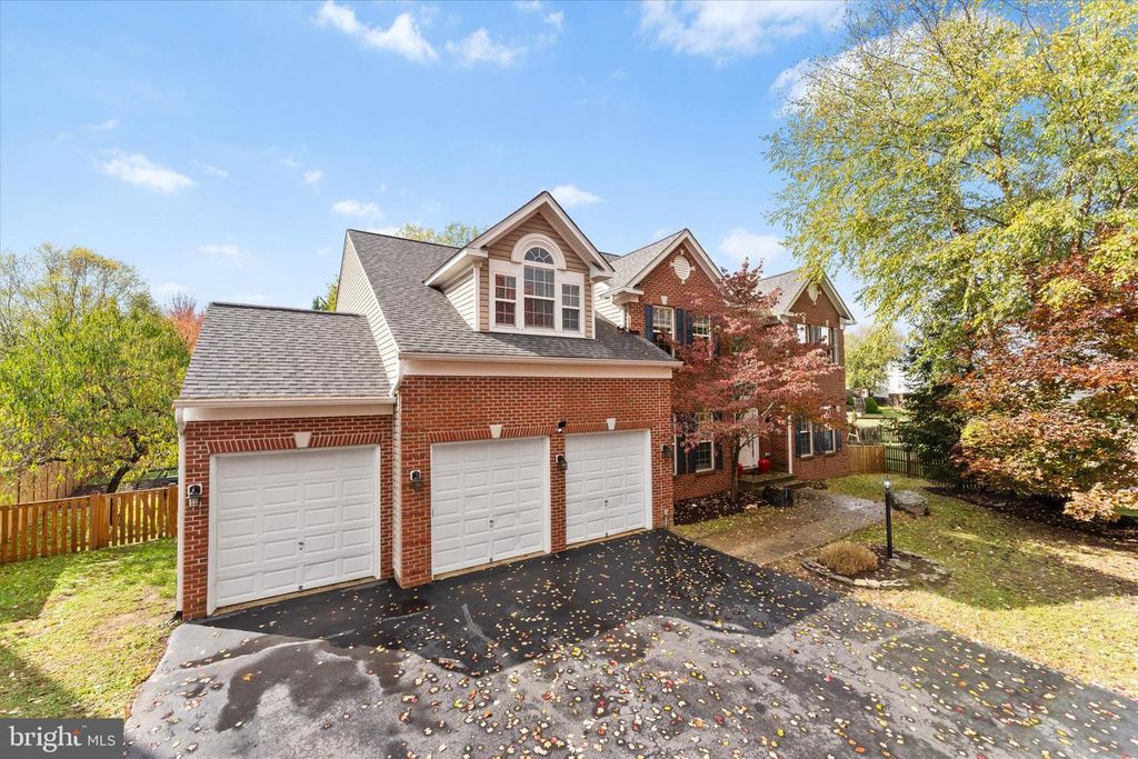 913 STRAWBERRY CT, Purcellville, VA 20132