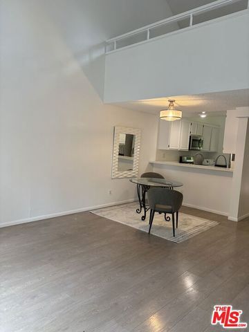 7120 Carlson Circle 290, Canoga Park (los Angeles), CA 91303