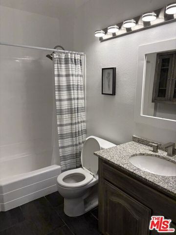 7120 Carlson Circle 290, Canoga Park (los Angeles), CA 91303