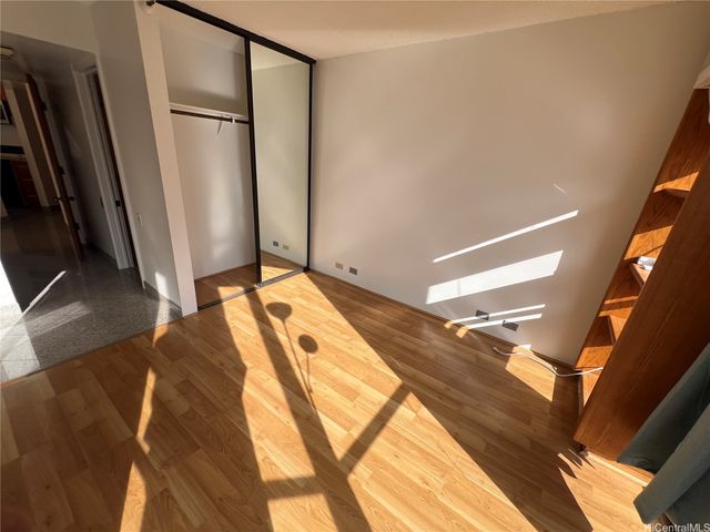 60 N Beretania Street 2306, Honolulu, HI 96817