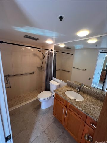 60 N Beretania Street 2306, Honolulu, HI 96817