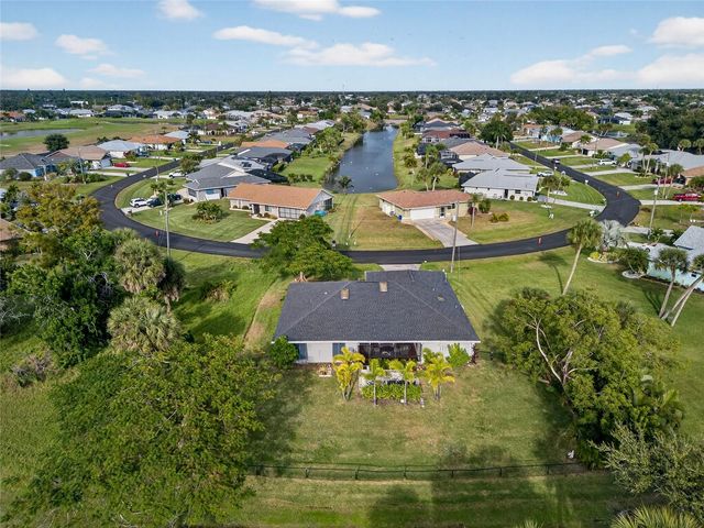 36 BUNKER LANE, Rotonda West, FL 33947