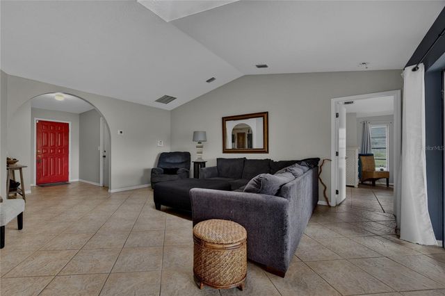 36 BUNKER LANE, Rotonda West, FL 33947