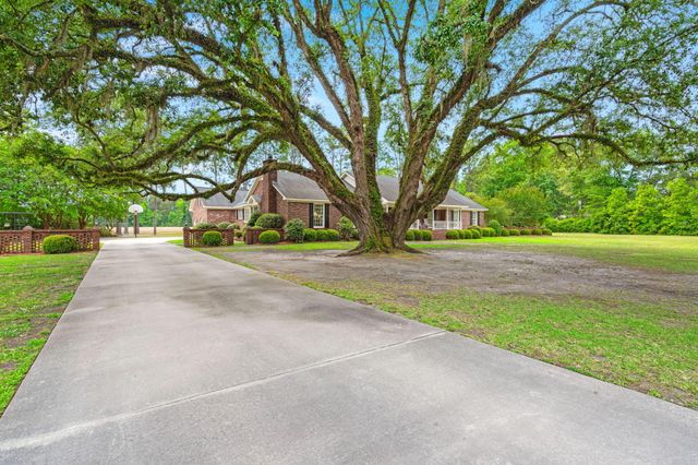 2899 Wire Road, Saint George, SC 29477