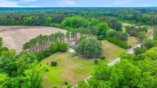 2899 Wire Road, Saint George, SC 29477