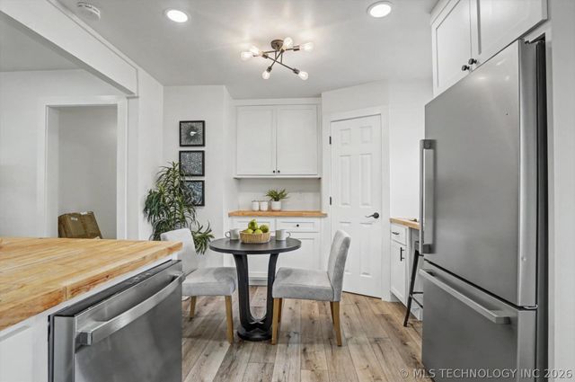 1834 S Hudson Avenue, Tulsa, OK 74112