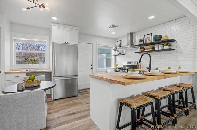 1834 S Hudson Avenue, Tulsa, OK 74112