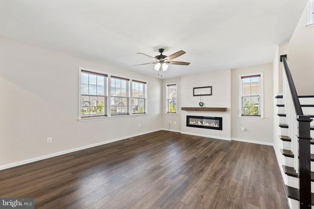 502 PEPPERIDGE DR, Stafford, VA 22554