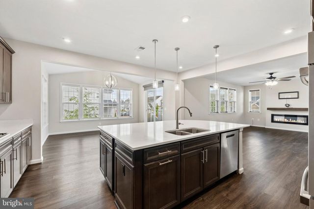 502 PEPPERIDGE DR, Stafford, VA 22554