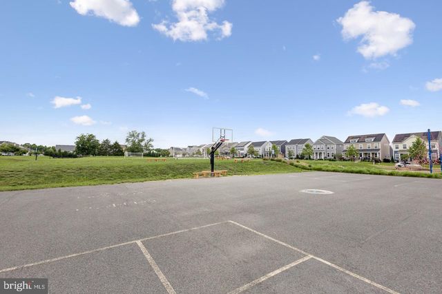 502 PEPPERIDGE DR, Stafford, VA 22554