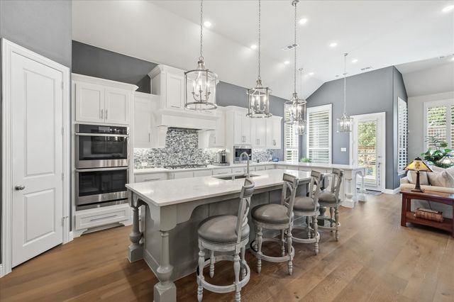 6500 Dolan Falls Drive, Flower Mound, TX 76226