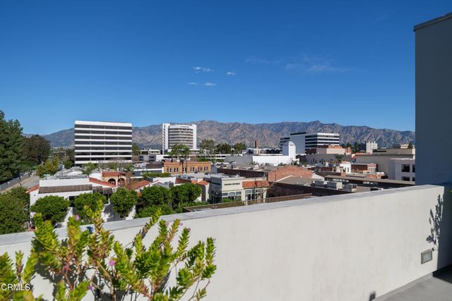 159 W Green Street 502A, Pasadena, CA 91105