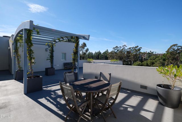 159 W Green Street 502A, Pasadena, CA 91105