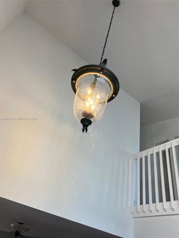 202 NE 211th Ter 202, Miami, FL 33179