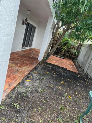 202 NE 211th Ter 202, Miami, FL 33179