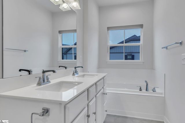 113 Rollins Avenue, Greenville, SC 29607