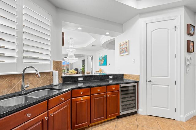 6 ACADEMY WAY S 221, St Petersburg, FL 33711