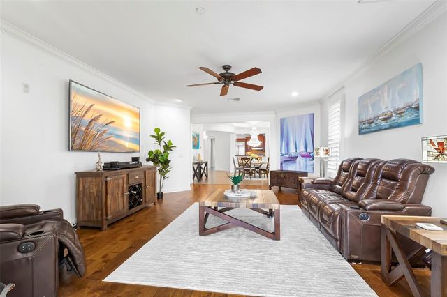 6 ACADEMY WAY S 221, St Petersburg, FL 33711