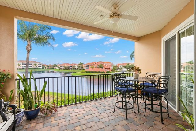 6 ACADEMY WAY S 221, St Petersburg, FL 33711