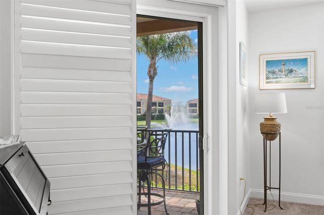 6 ACADEMY WAY S 221, St Petersburg, FL 33711