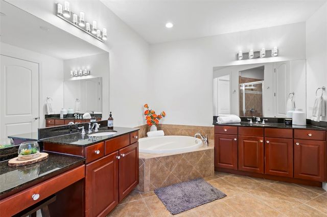 6 ACADEMY WAY S 221, St Petersburg, FL 33711