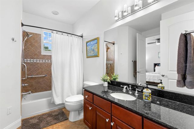 6 ACADEMY WAY S 221, St Petersburg, FL 33711
