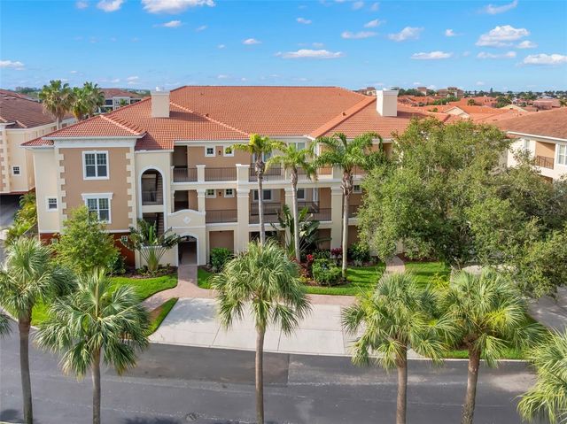 6 ACADEMY WAY S 221, St Petersburg, FL 33711