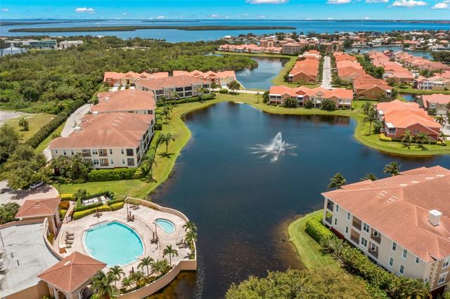 6 ACADEMY WAY S 221, St Petersburg, FL 33711