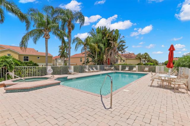 6 ACADEMY WAY S 221, St Petersburg, FL 33711
