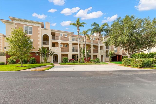 6 ACADEMY WAY S 221, St Petersburg, FL 33711