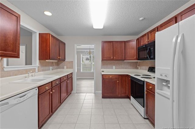 119 Pinevalley Lane, Sanford, NC 27332