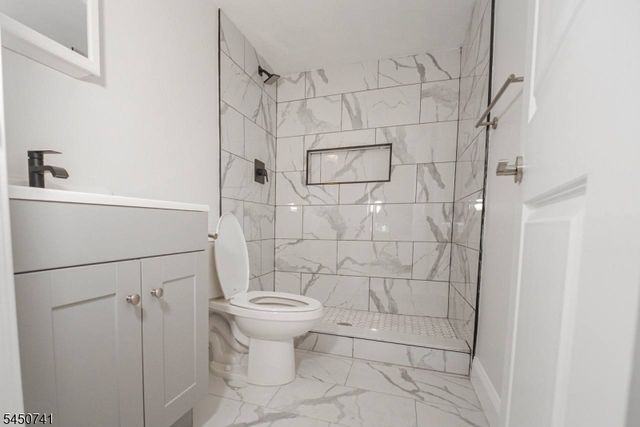 170 Seaman St, New Brunswick City, NJ 08901