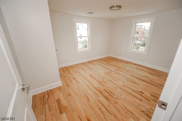 170 Seaman St, New Brunswick City, NJ 08901
