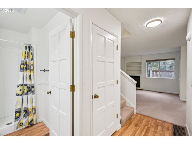 14678 Sw 106TH Ave, Portland, OR 97224