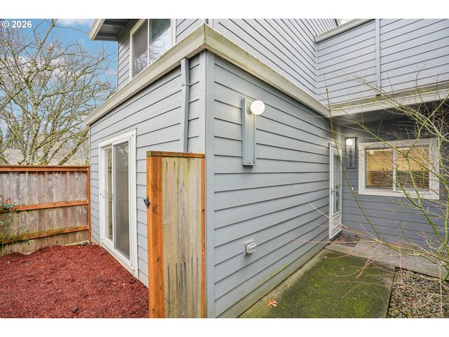 14678 Sw 106TH Ave, Portland, OR 97224