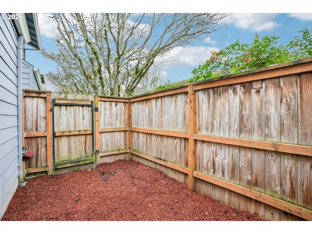 14678 Sw 106TH Ave, Portland, OR 97224