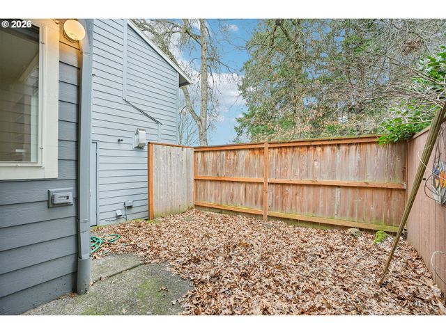 14678 Sw 106TH Ave, Portland, OR 97224
