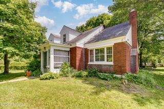 55 Crescent Avenue, Amsterdam, NY 12010
