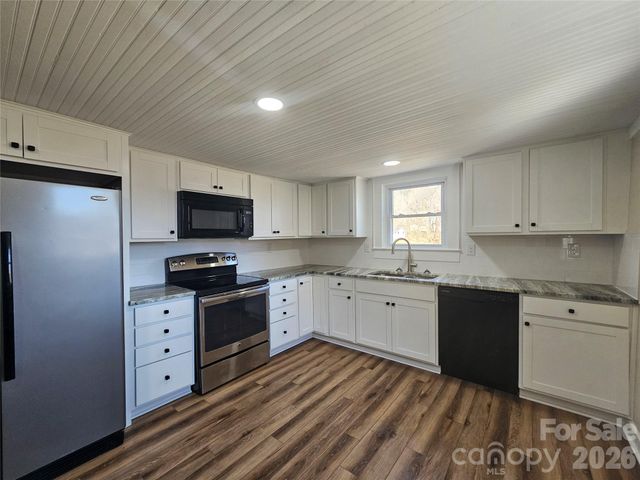 208 W Main Street, Lawndale, NC 28090