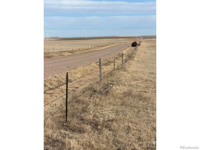 105 Road 38 Road, Stratton, CO 80836