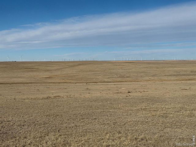 105 Road 38 Road, Stratton, CO 80836