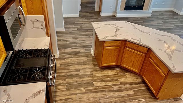 7398 West Shelbourne Avenue, Las Vegas, NV 89113