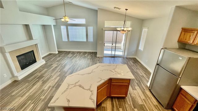 7398 West Shelbourne Avenue, Las Vegas, NV 89113