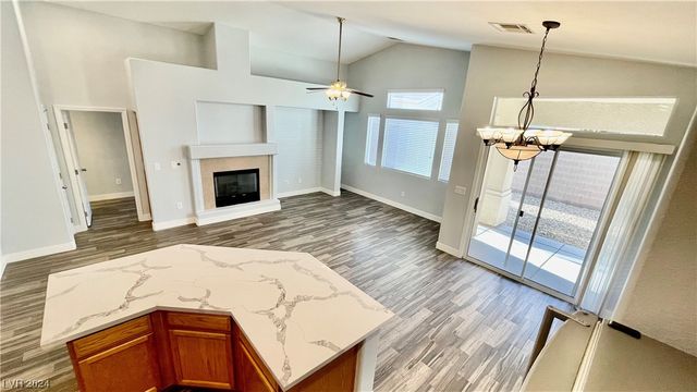 7398 West Shelbourne Avenue, Las Vegas, NV 89113