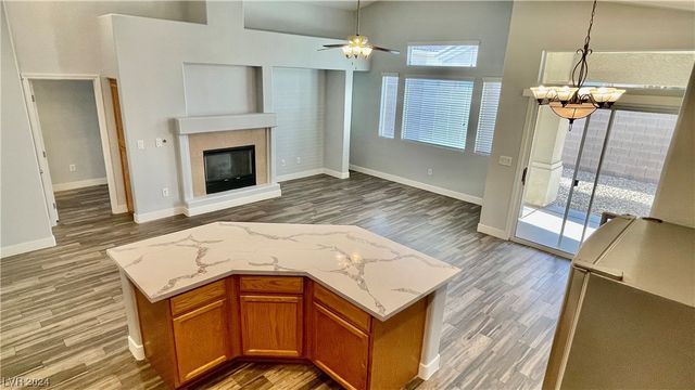 7398 West Shelbourne Avenue, Las Vegas, NV 89113