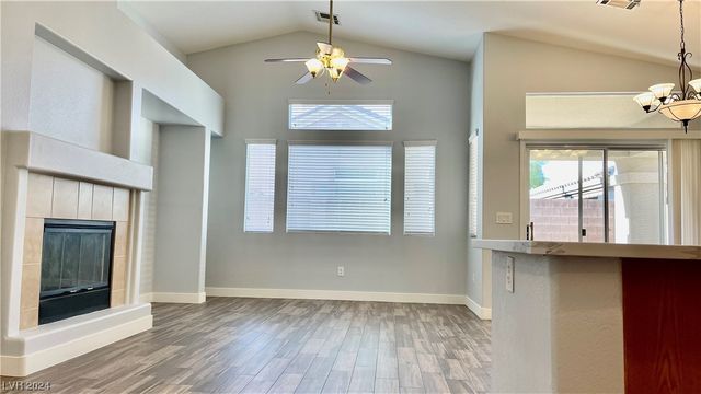 7398 West Shelbourne Avenue, Las Vegas, NV 89113