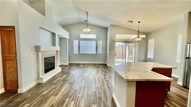 7398 West Shelbourne Avenue, Las Vegas, NV 89113
