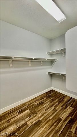 7398 West Shelbourne Avenue, Las Vegas, NV 89113